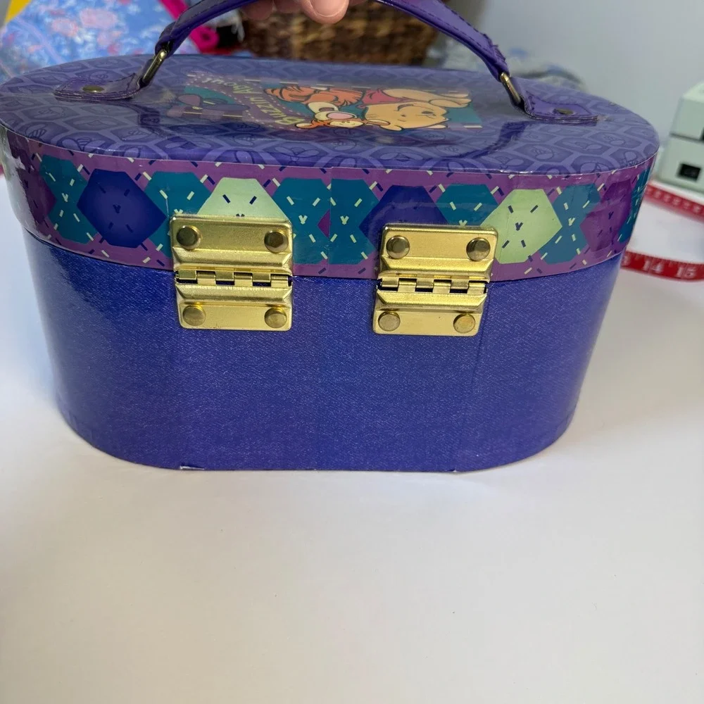 Vintage 90s Disney Winnie the Pooh Makeup Jewelry toy box travel Case Mirror kid